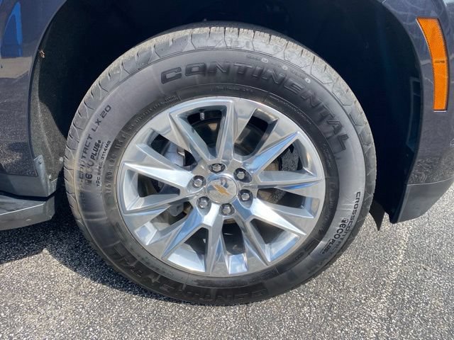 Used 2025 Chevrolet Tahoe Premier AWD/4WD image 12