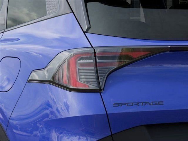 New 2026 Kia Sportage X-Line w/ X-Line Premium Package AWD/4WD image 11