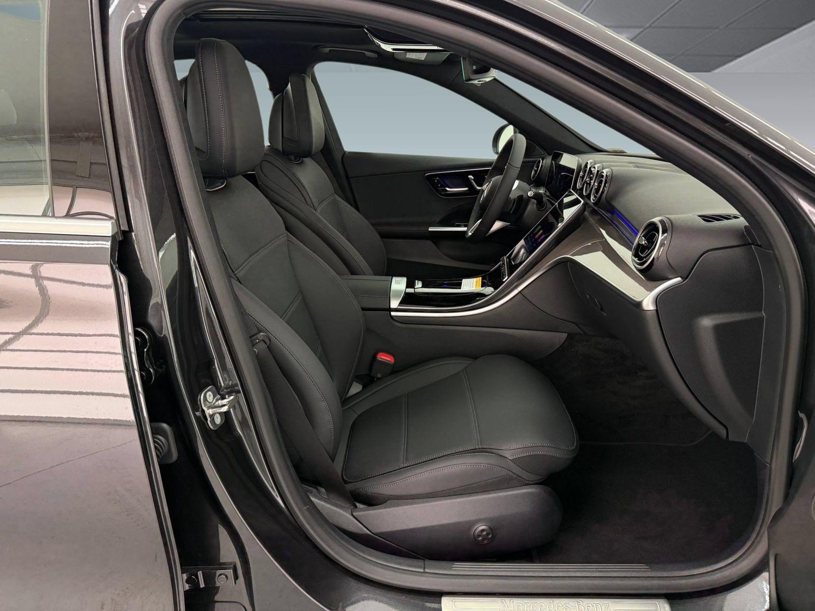 New 2026 Mercedes-Benz C 300 Sedan image 23