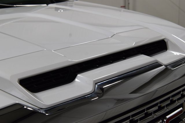 Used 2022 GMC Sierra 3500 Denali w/ Denali Ultimate Package image 16