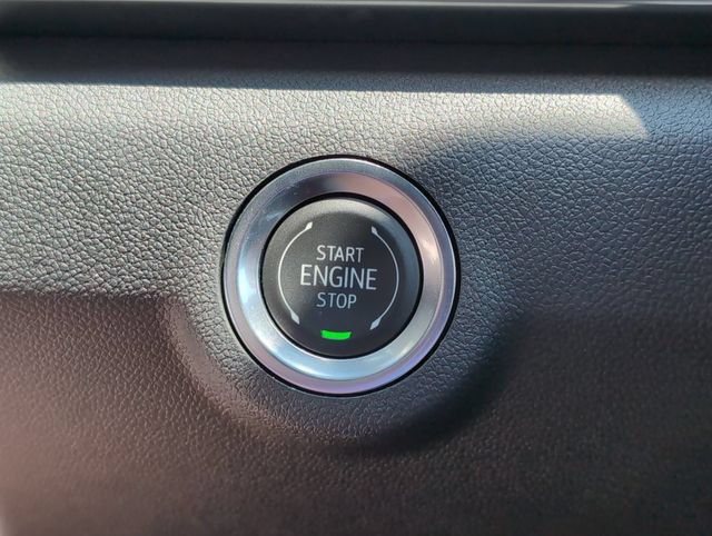 Used 2025 GMC Terrain Elevation AWD/4WD image 20