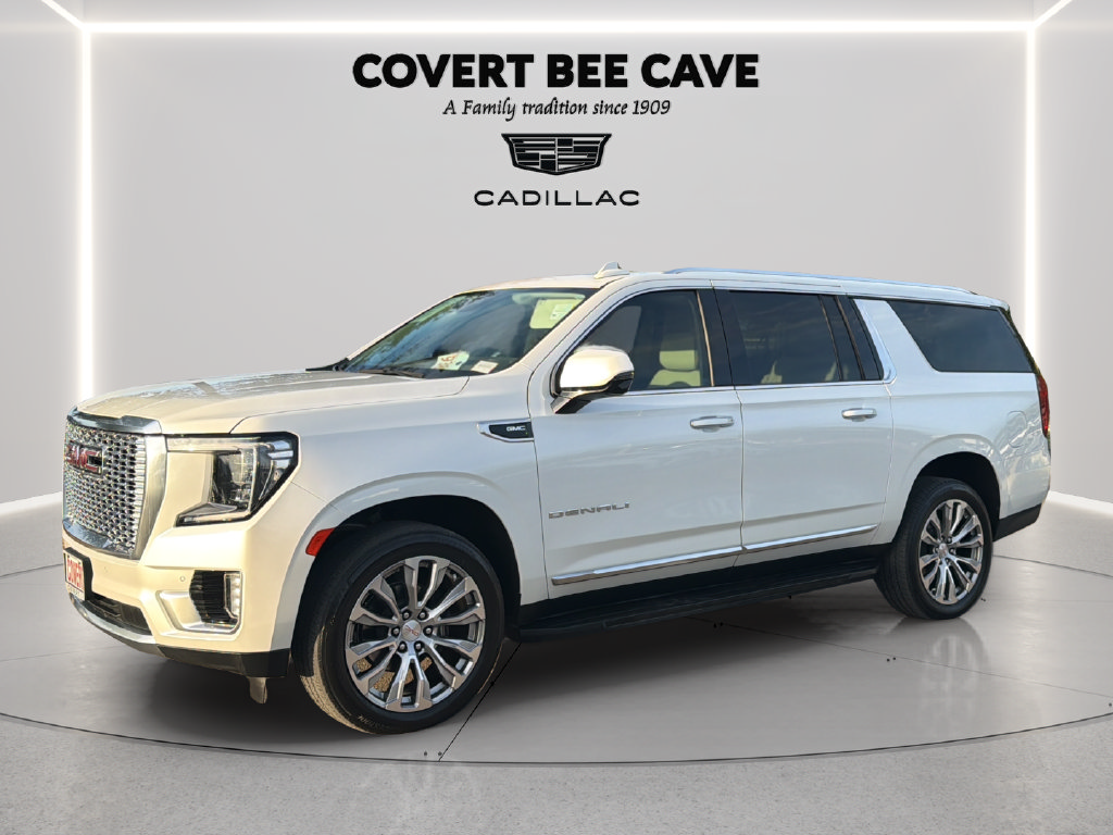 Used 2023 GMC Yukon XL Denali AWD/4WD image 3