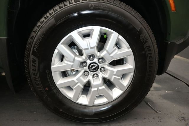 Used 2024 Nissan Frontier SV w/ SV Convenience Package RWD image 17