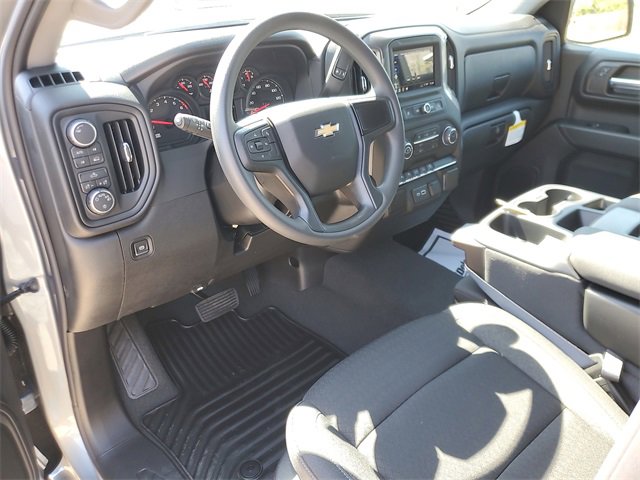 New 2026 Chevrolet Silverado 1500 Custom w/ LPO, Dark Essentials Package image 19