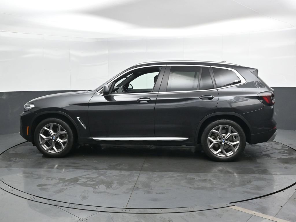 Used 2023 BMW X3 xDrive30i w/ Premium Package image 4