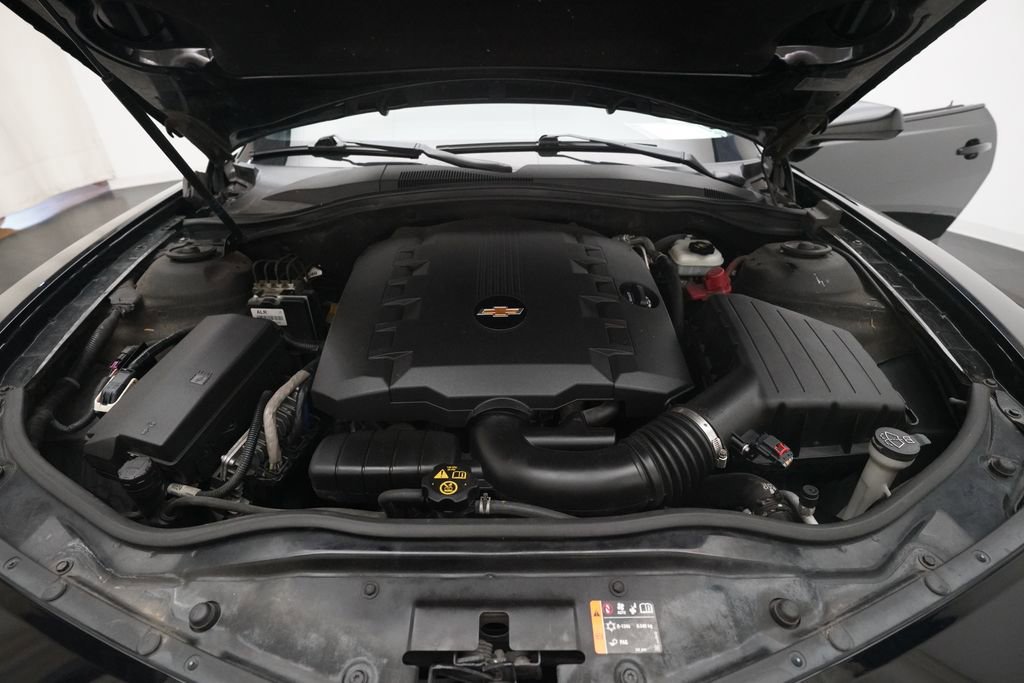 Used 2013 Chevrolet Camaro LT w/ RS Package RWD image 3