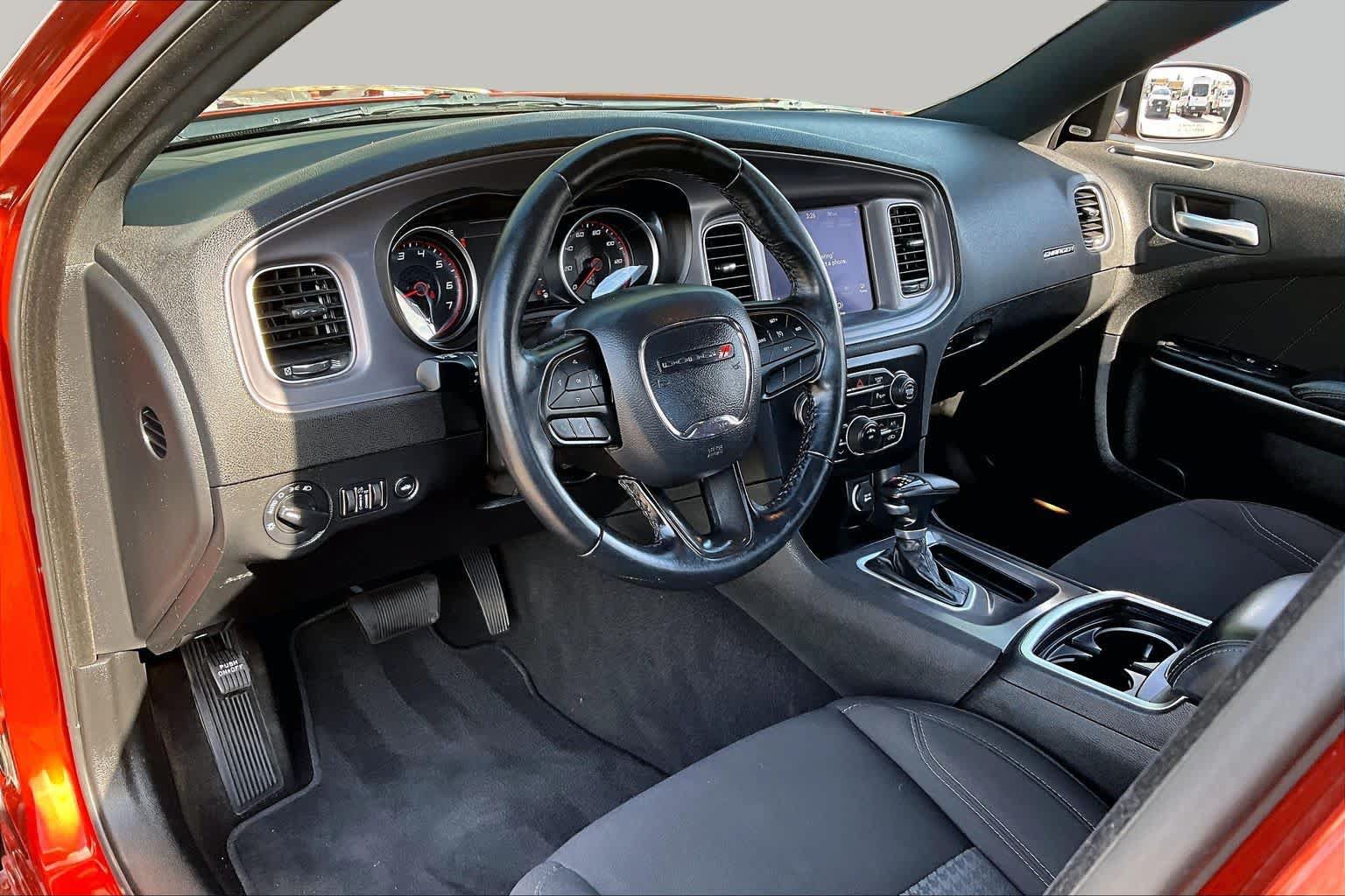Used 2023 Dodge Charger SXT RWD image 15