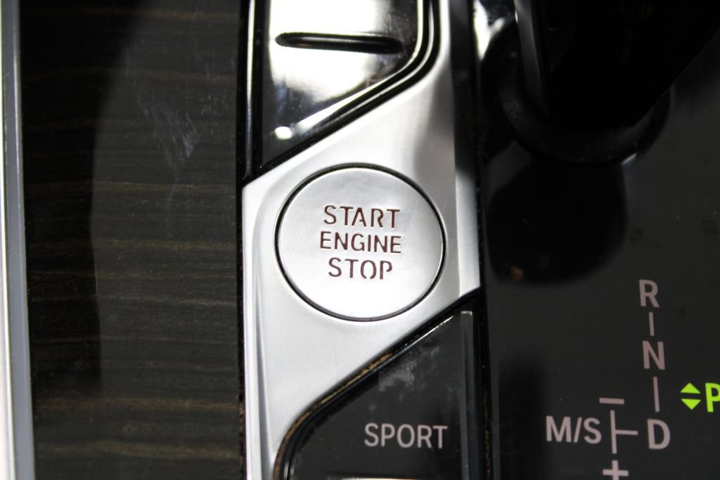 Used 2019 BMW X5 xDrive40i w/ Convenience Package AWD/4WD image 27