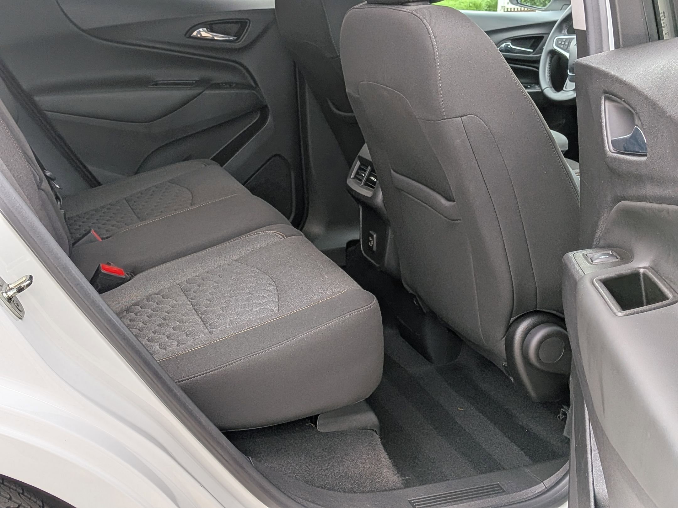 Used 2020 Chevrolet Equinox LT AWD/4WD image 27