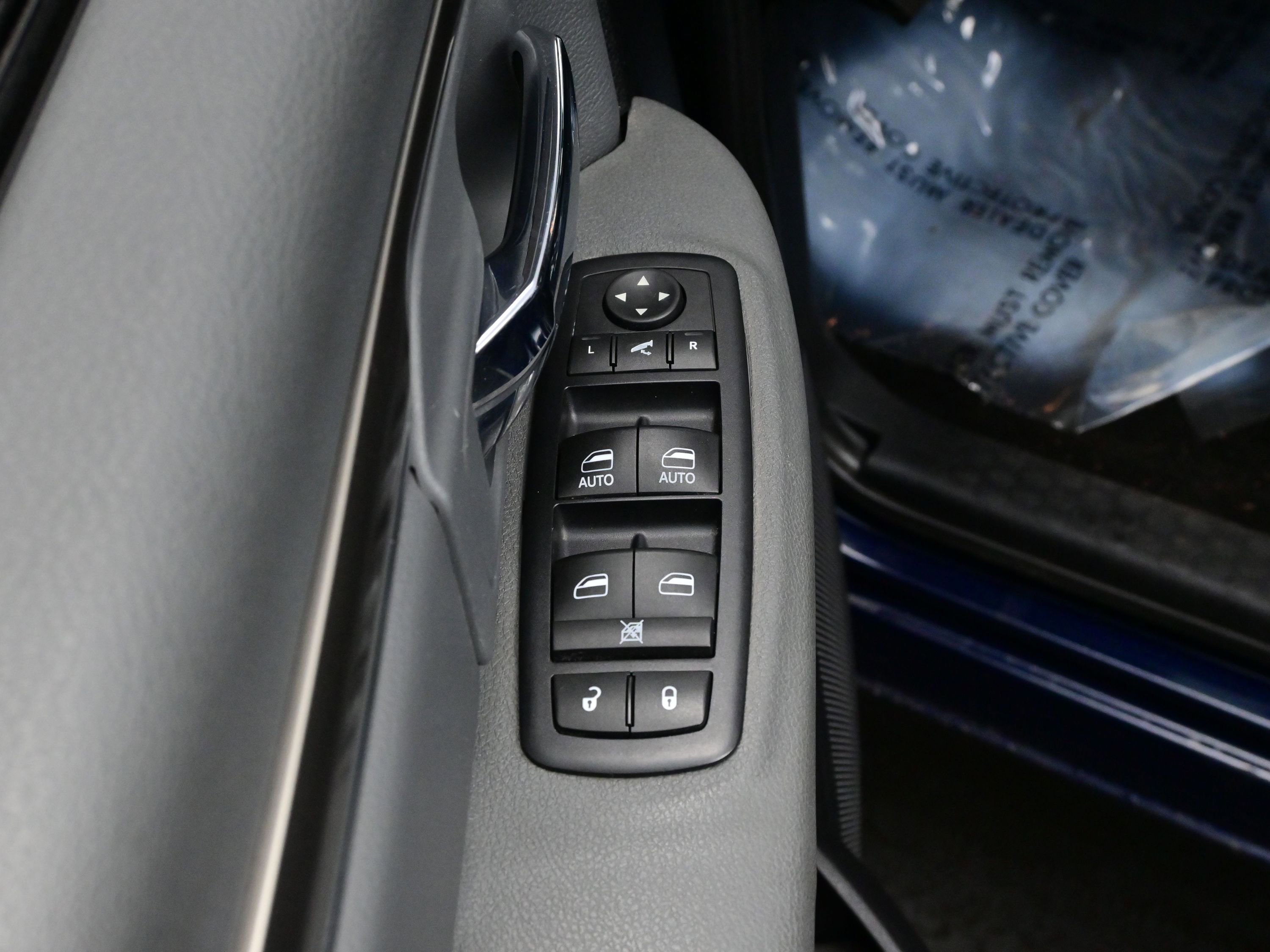 Used 2016 RAM 1500 Big Horn image 10