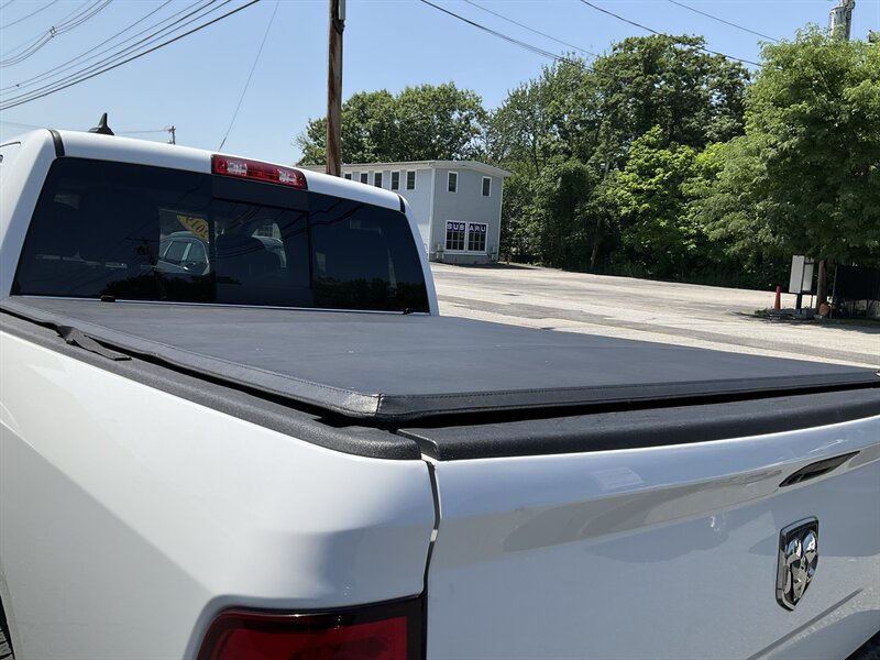 Used 2019 RAM 1500 Big Horn AWD/4WD image 10