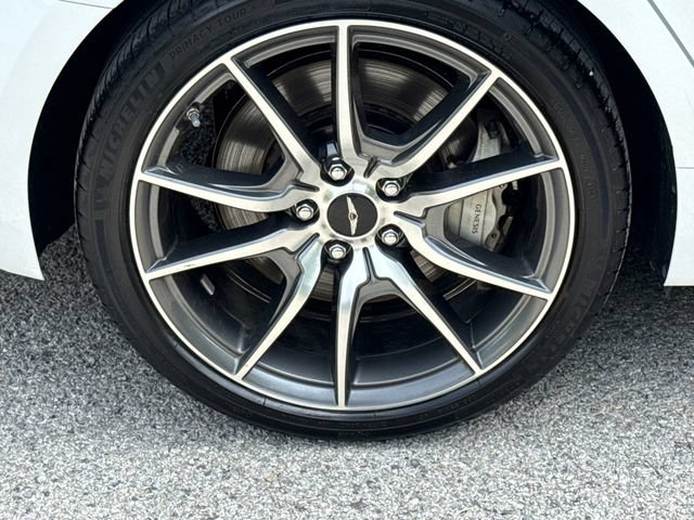 Used 2025 Genesis G70 2.5T AWD/4WD image 9