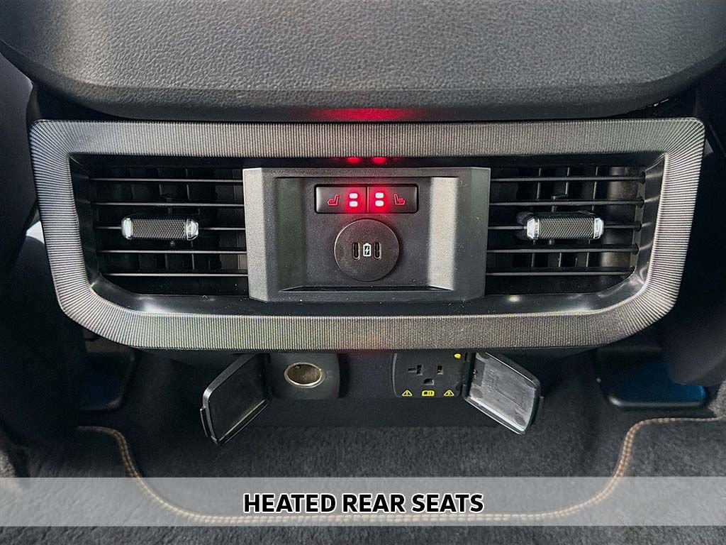 Used 2024 Ford F350 Platinum image 10