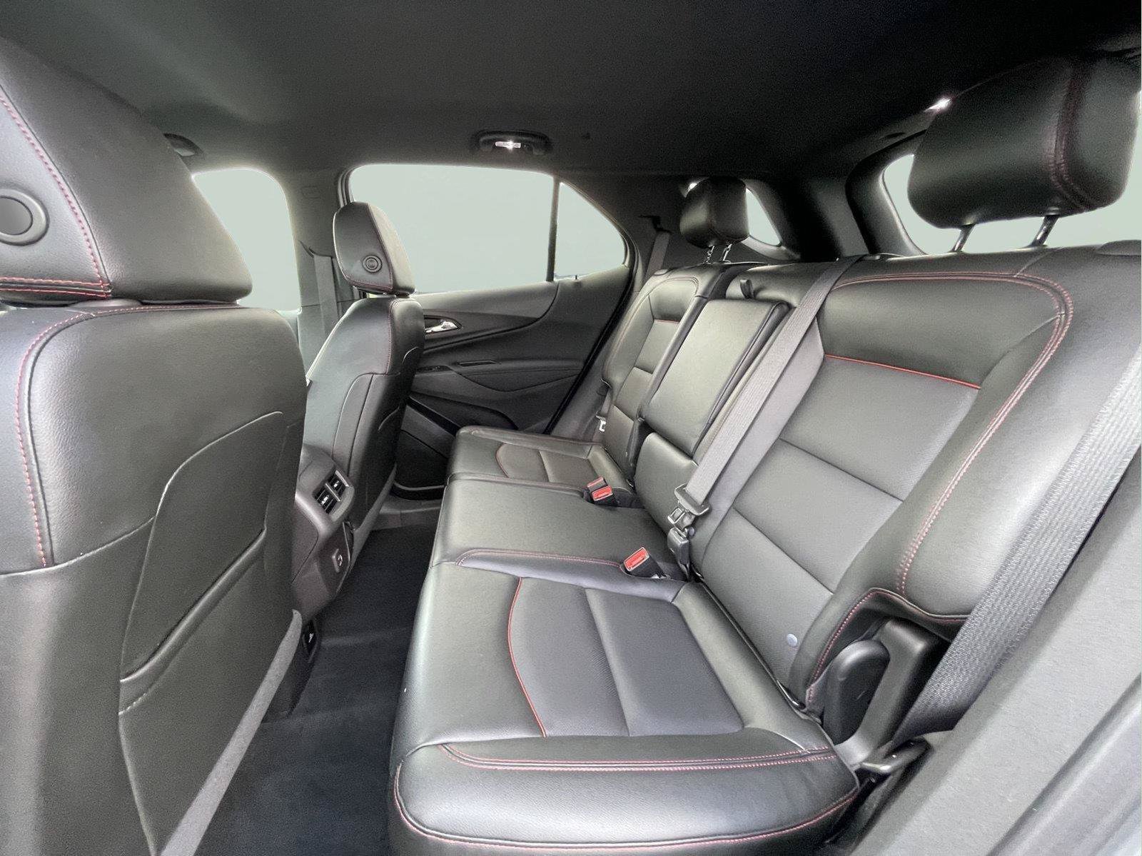 Used 2024 Chevrolet Equinox RS w/ RS Leather Package AWD/4WD image 15