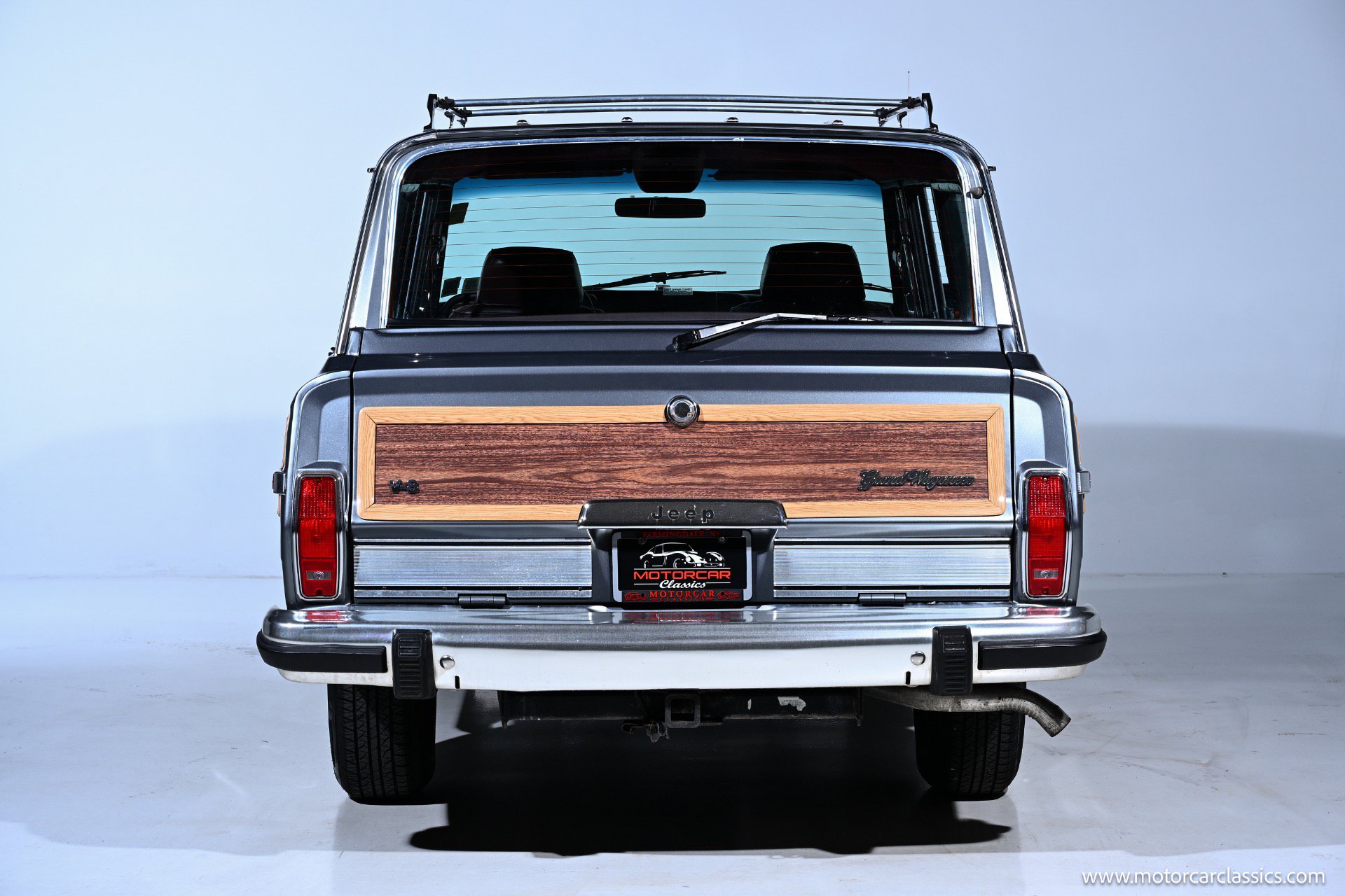 Used 1991 Jeep Grand Wagoneer AWD/4WD image 6