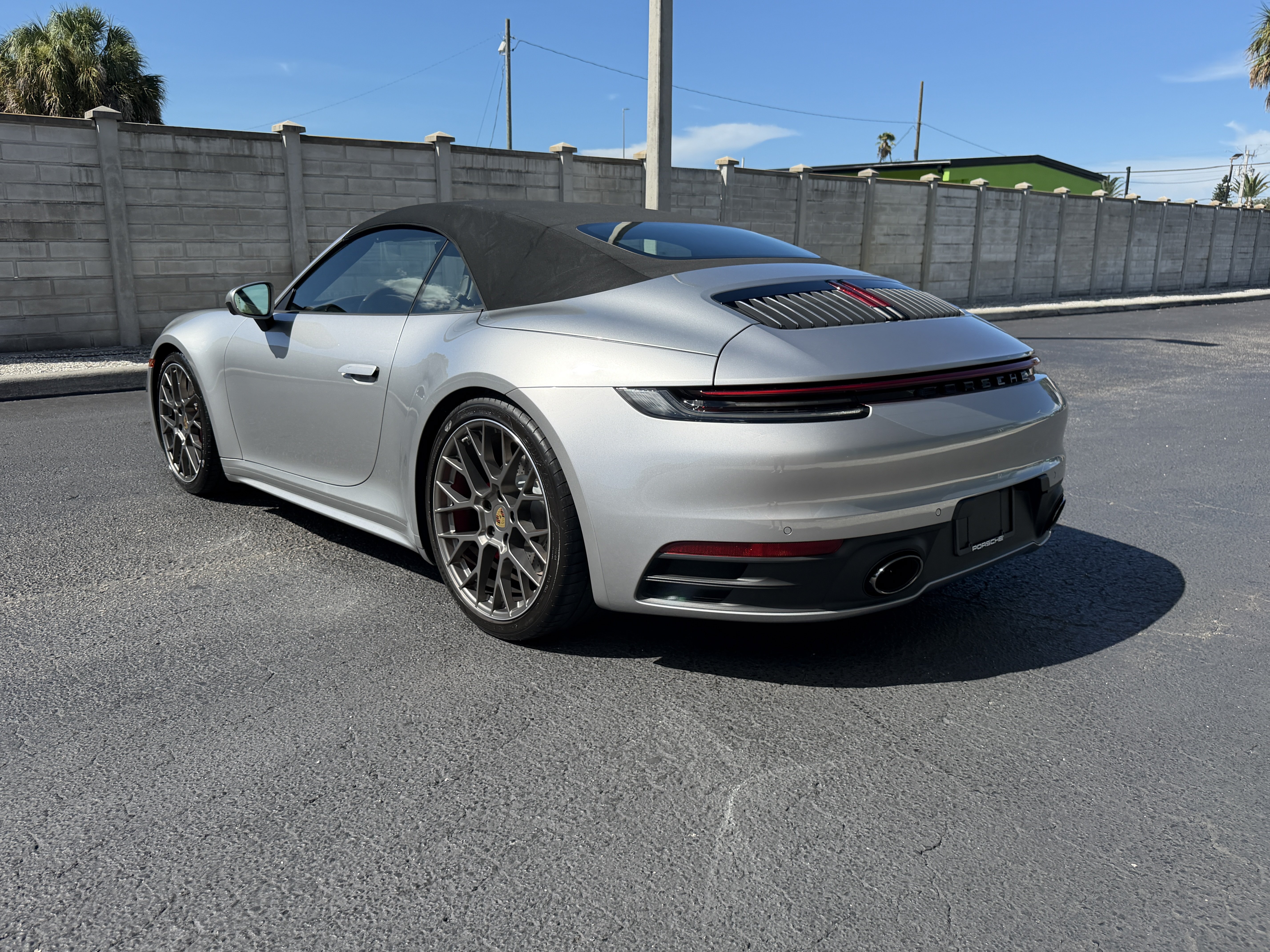 Certified 2020 Porsche 911 Carrera 4S AWD/4WD image 3
