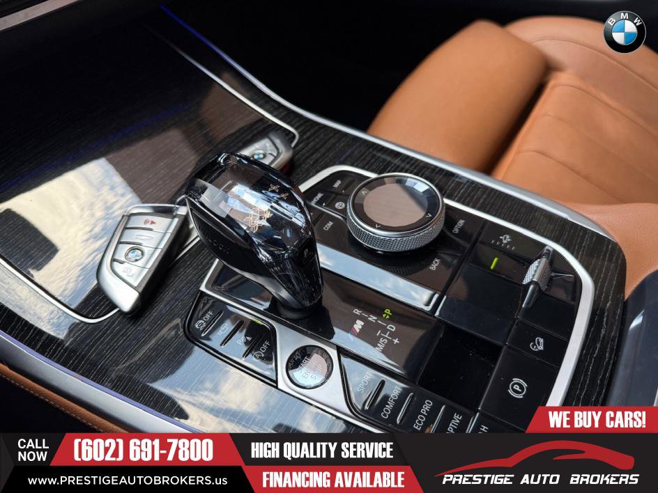 Used 2021 BMW X7 M50i w/ Executive Package image 27