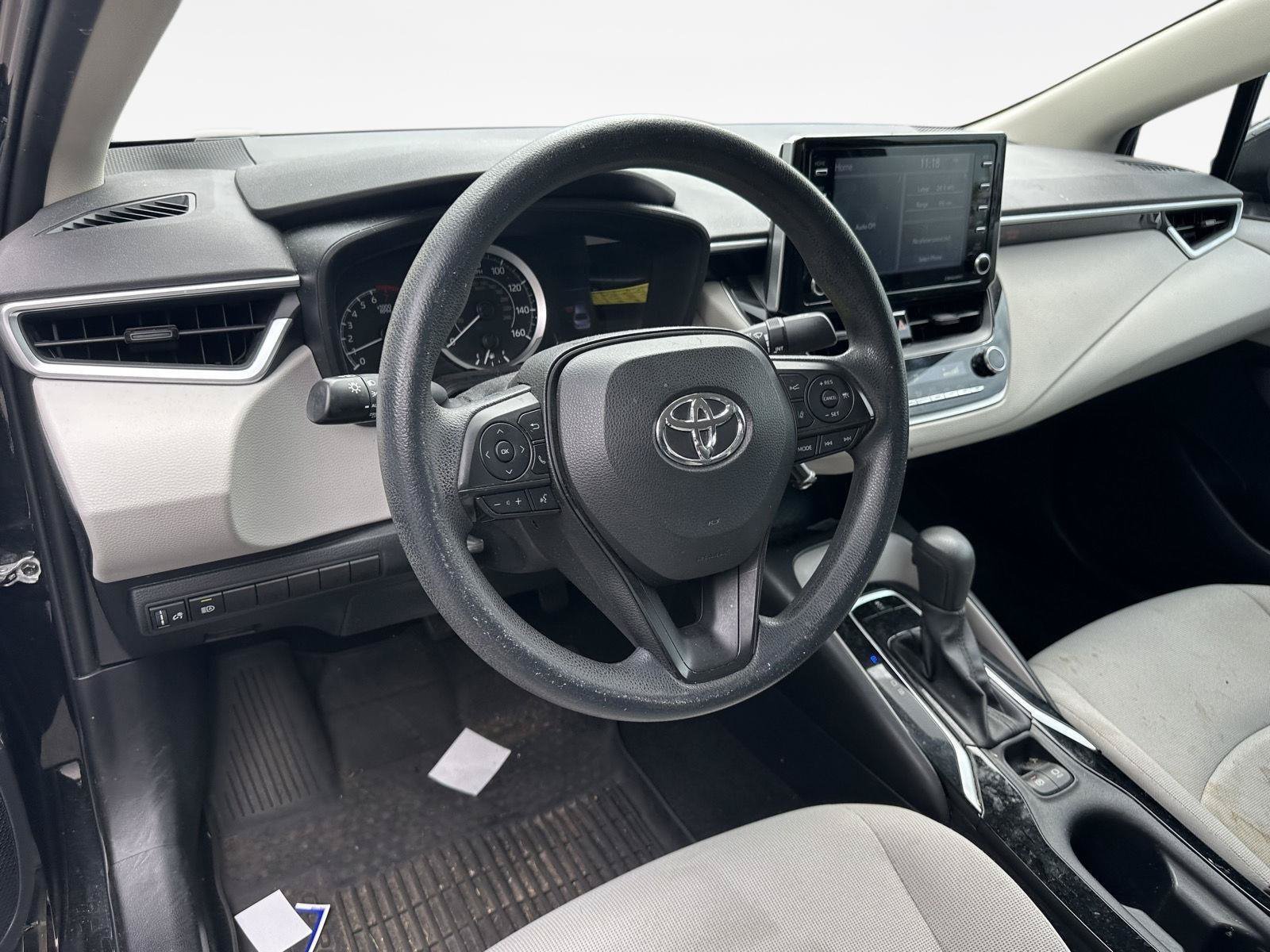 Certified 2021 Toyota Corolla LE FWD image 11