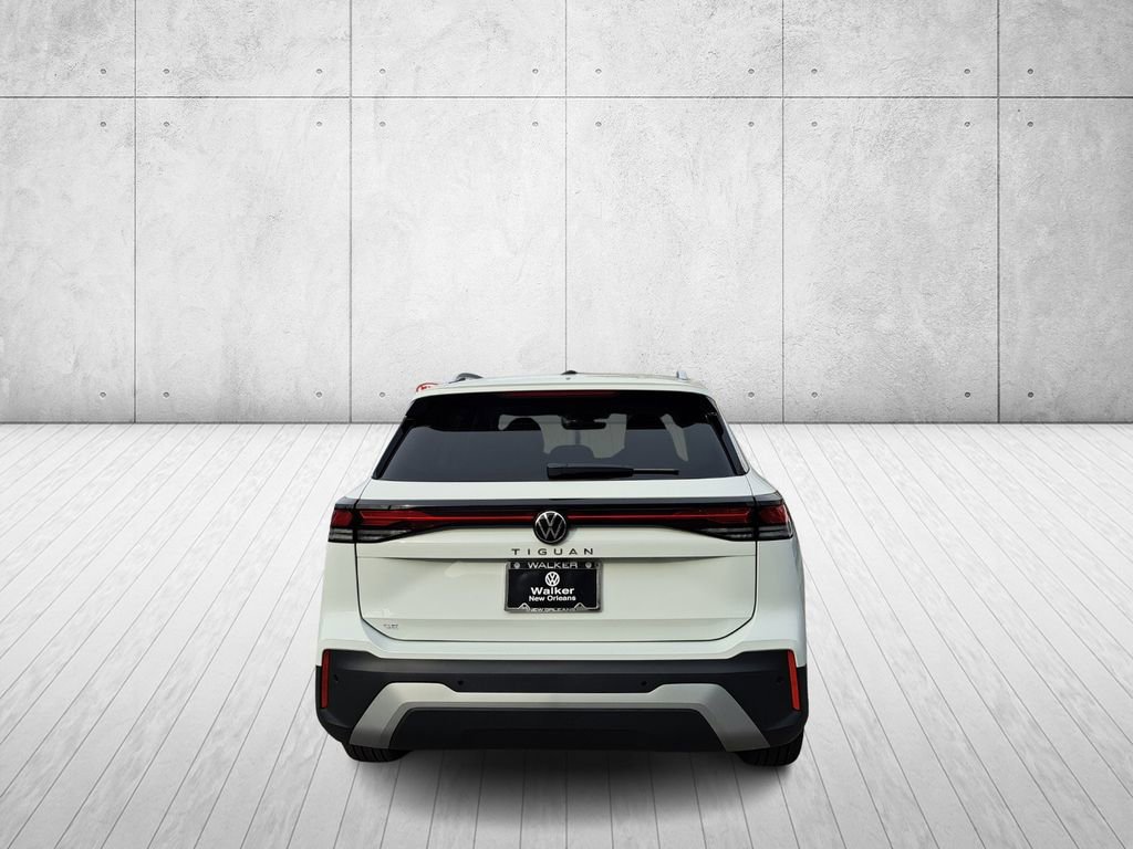 New 2026 Volkswagen Tiguan SE image 6