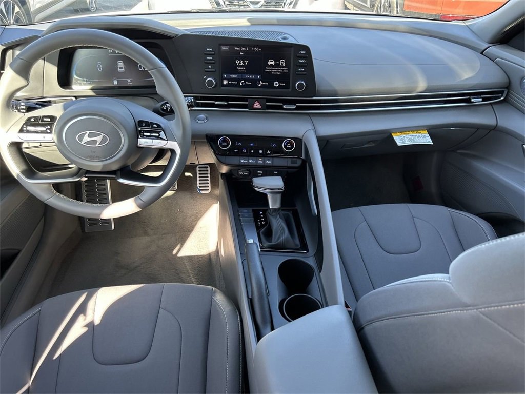 New 2026 Hyundai Elantra Sport image 3