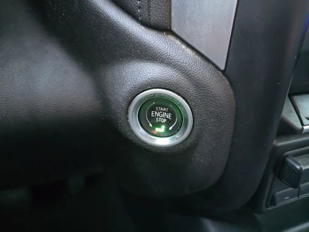 Used 2019 GMC Sierra 1500 SLT w/ SLT Premium Package image 34