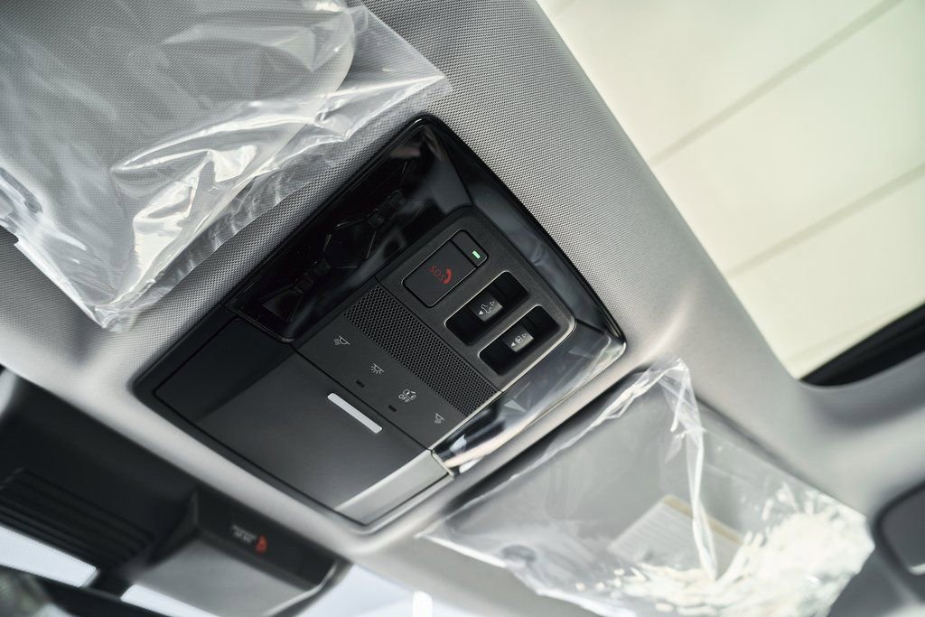 New 2026 Mitsubishi Outlander SEL FWD image 57
