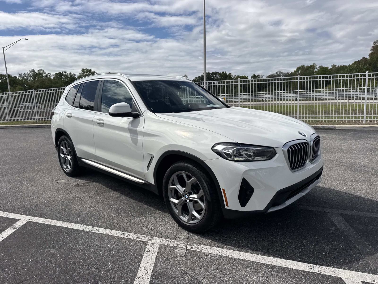 Certified 2024 BMW X3 sDrive30i w/ Premium Package image 2