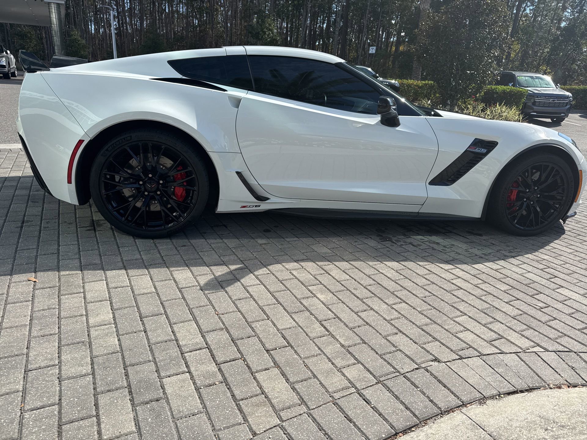Used 2017 Chevrolet Corvette Z06 image 5