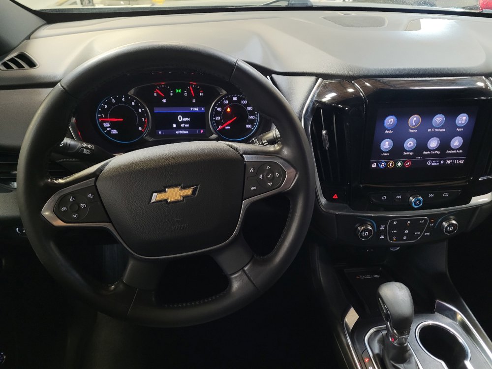 Used 2022 Chevrolet Traverse LT FWD image 22
