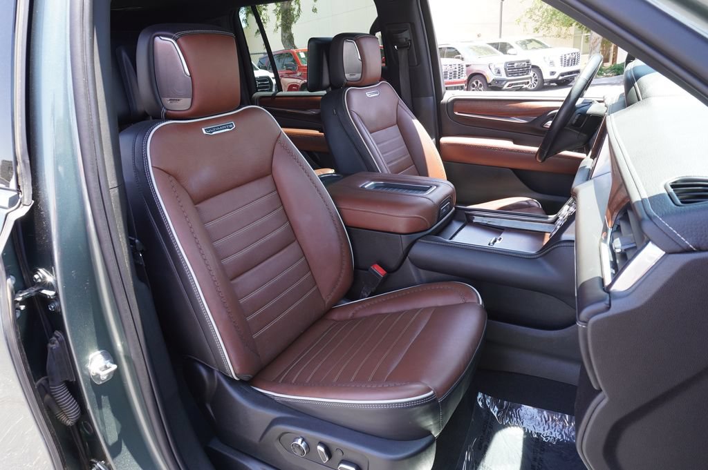 Certified 2023 GMC Yukon XL Denali Ultimate AWD/4WD image 13