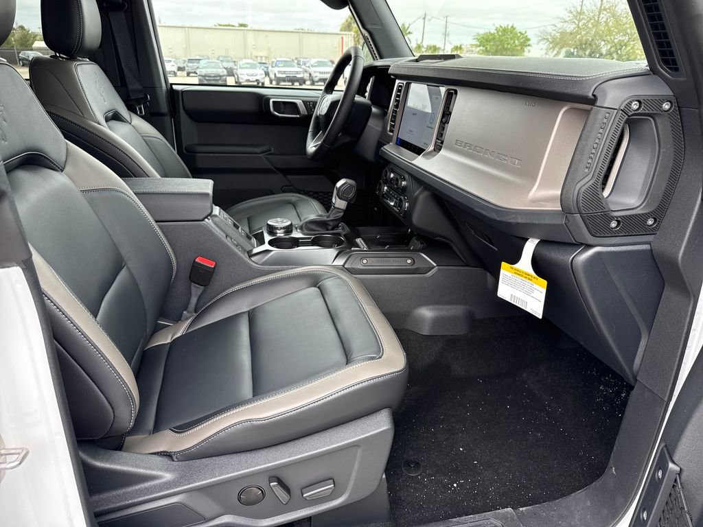New 2026 Ford Bronco Outer Banks image 23