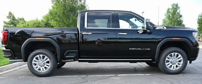 Used 2022 GMC Sierra 3500 Denali w/ Denali Ultimate Package AWD/4WD image 10