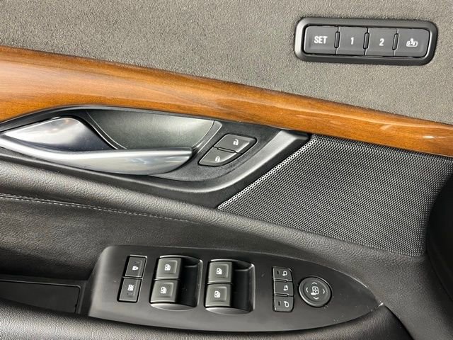 Used 2018 Cadillac Escalade ESV Luxury w/ LPO, Radiant Package image 18