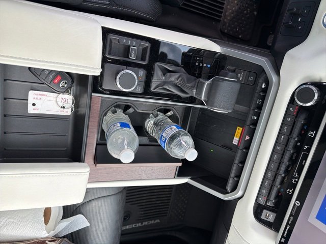 Used 2024 Toyota Sequoia Capstone image 26
