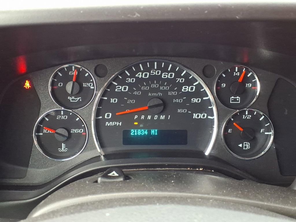 Used 2024 GMC Savana 2500 w/ Driver Convenience Package image 22