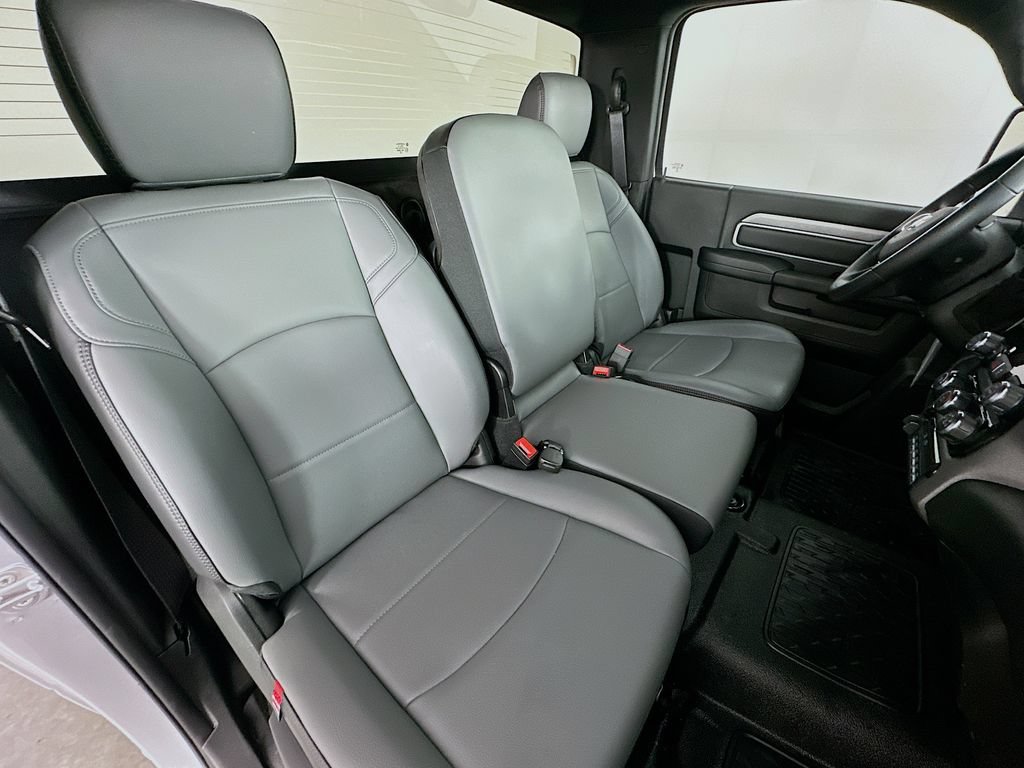 New 2026 RAM 3500 Tradesman w/ Chrome Appearance Group A AWD/4WD image 10