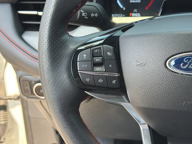 Used 2025 Ford Explorer ST-Line AWD/4WD image 27
