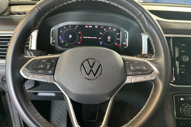 Certified 2022 Volkswagen Atlas Cross Sport SE AWD/4WD image 29