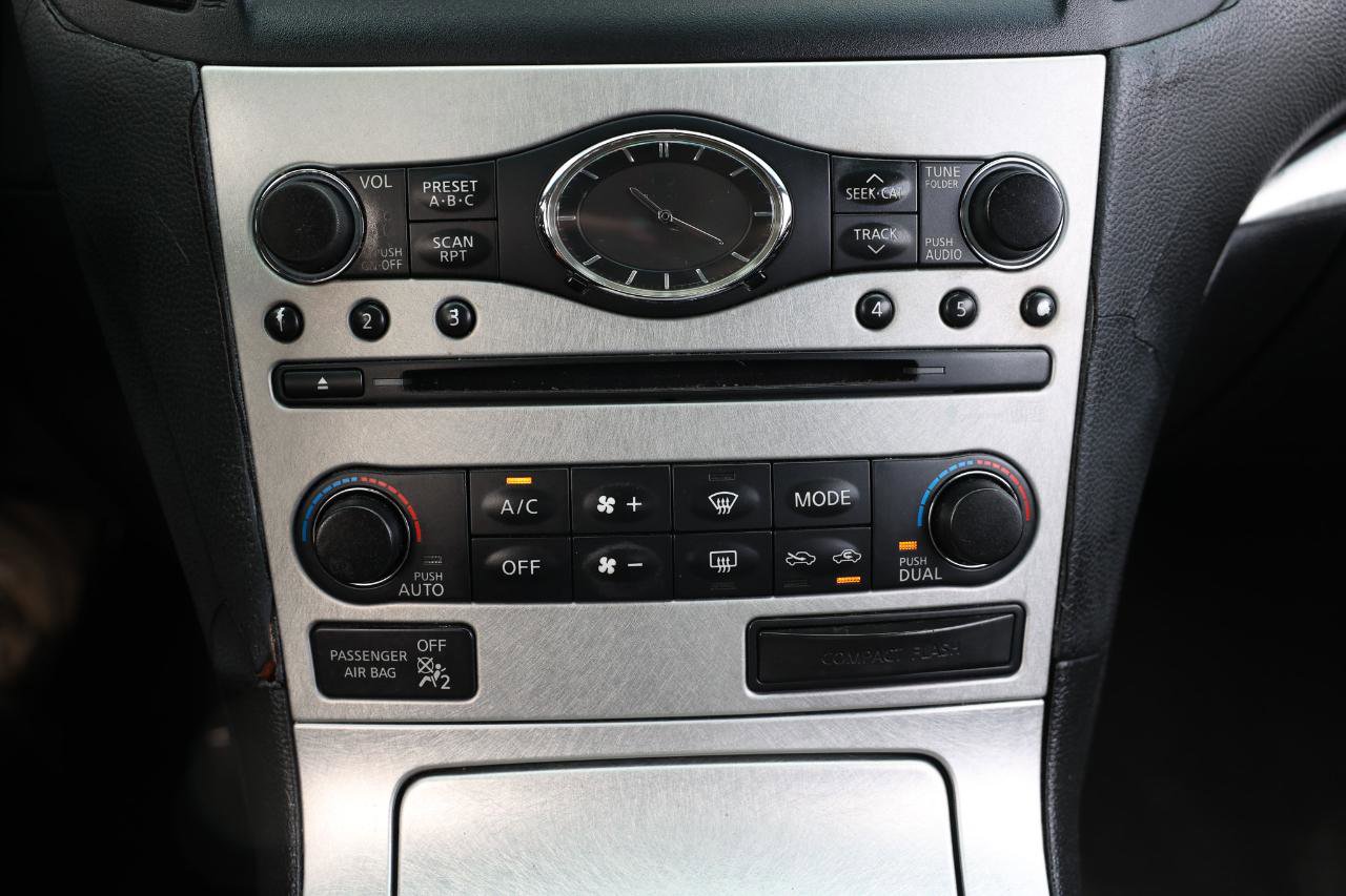 Used 2009 INFINITI G37 Journey w/ Premium Pkg image 31