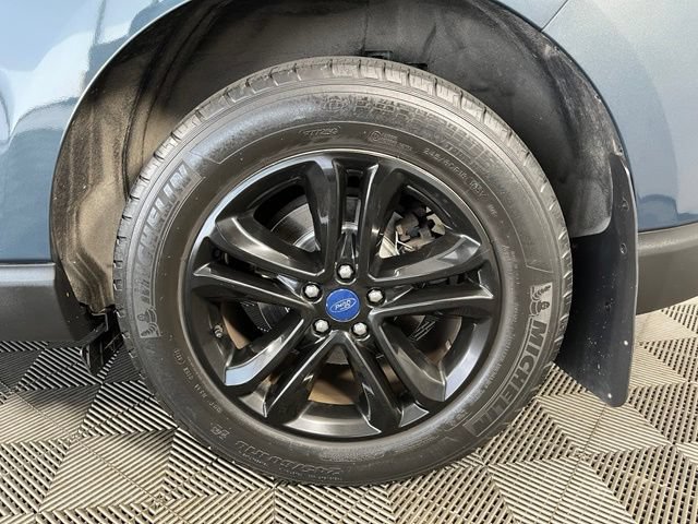 Used 2019 Ford Edge SEL w/ Equipment Group 201A AWD/4WD image 10