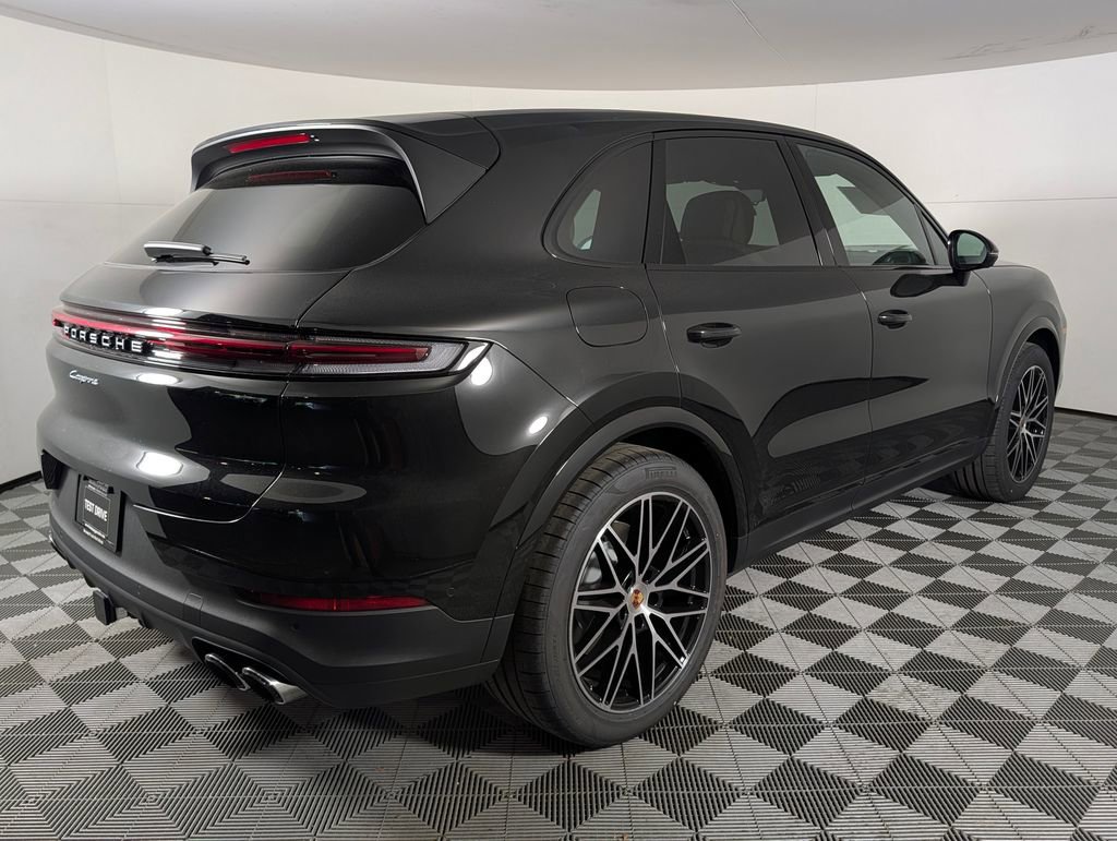 New 2026 Porsche Cayenne AWD/4WD image 7