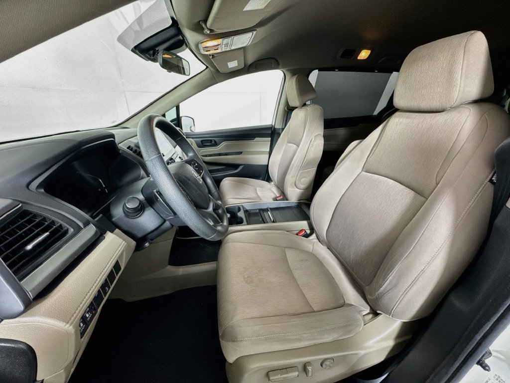 Used 2019 Honda Odyssey EX image 18