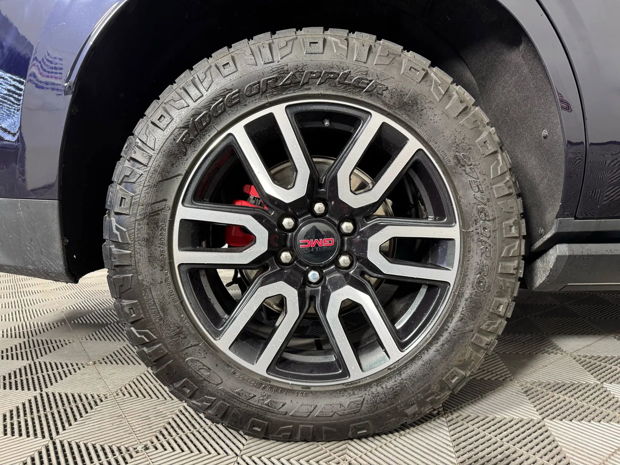 Used 2022 GMC Yukon AT4 image 52