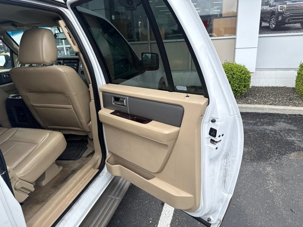 Used 2012 Ford Expedition EL XLT AWD/4WD image 17