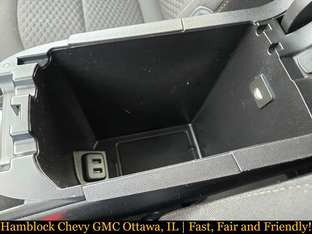 Used 2020 GMC Terrain SLE w/ Driver Convenience Package image 12