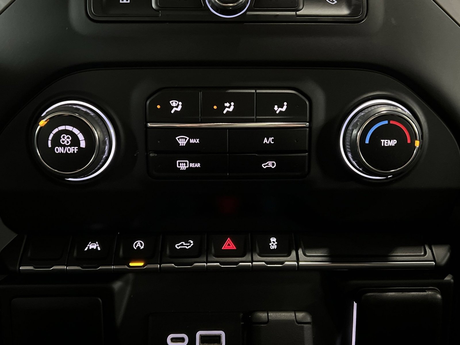 Used 2022 Chevrolet Silverado 1500 Custom image 20