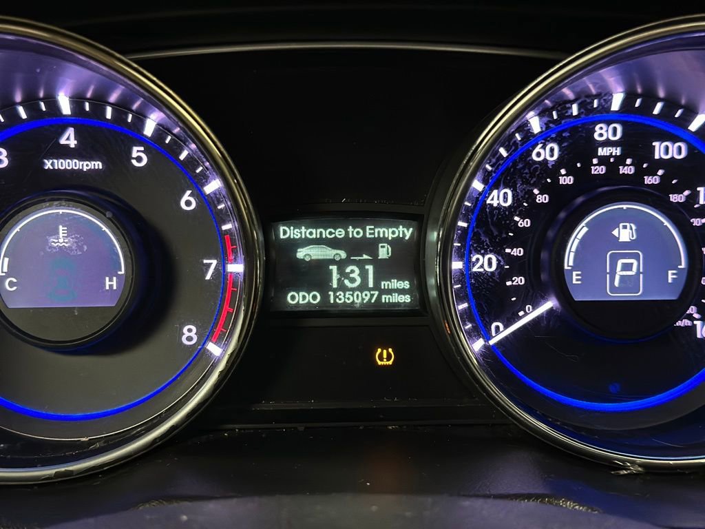 Used 2011 Hyundai Sonata GLS w/ Popular Equipment Pkg 2 FWD image 5