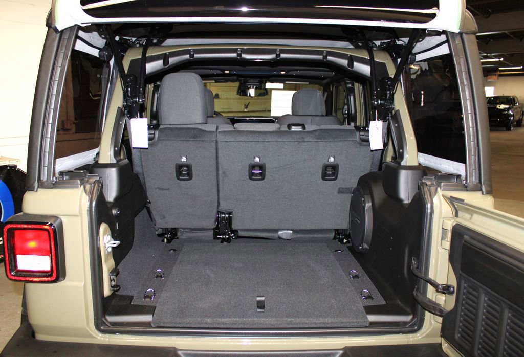 New 2026 Jeep Wrangler Sport S image 29