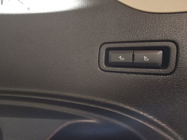 Used 2019 Ford Expedition Platinum image 45