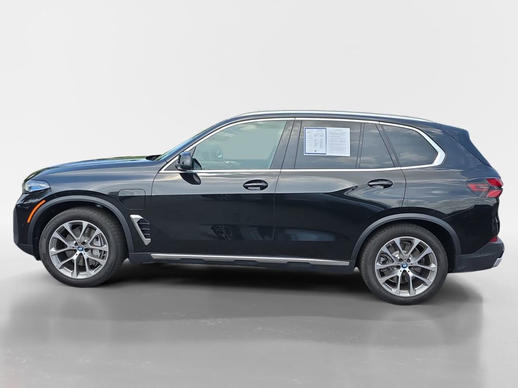 Used 2025 BMW X5 xDrive50e image 7